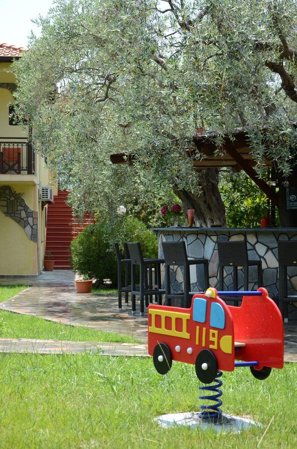 Hotel Maria Chrisi Ammoudia Exteriör bild