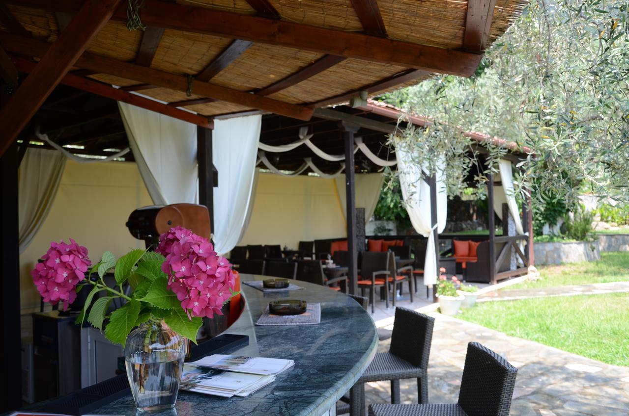 Hotel Maria Chrisi Ammoudia Exteriör bild