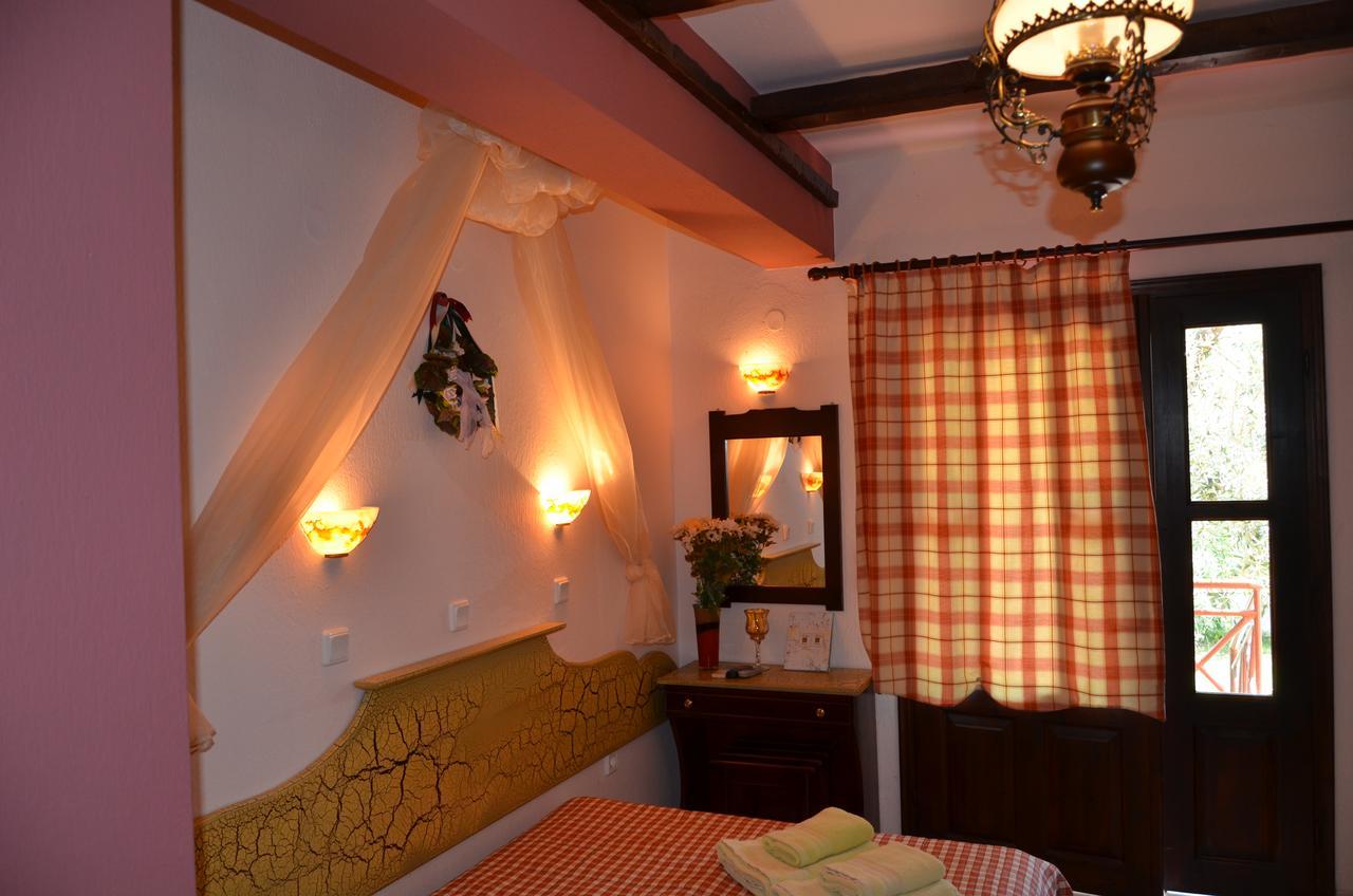 Hotel Maria Chrisi Ammoudia Exteriör bild