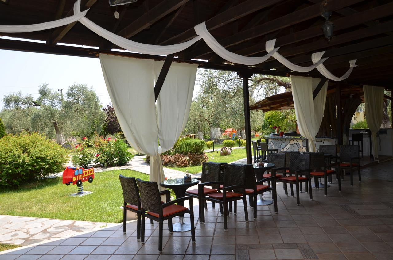 Hotel Maria Chrisi Ammoudia Exteriör bild